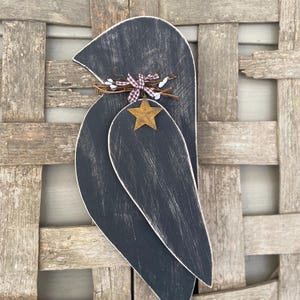 primitive crow, LARGE crow rustic farmhouse decor, antique farmhouse, wooden hanging crow
