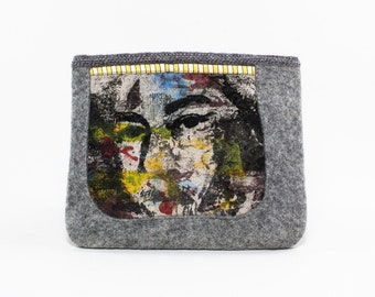 Felt Book Sleeve with Queen Elizabeth Screen Print Pocket