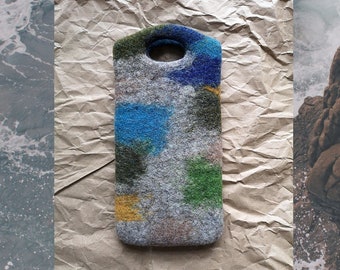 Size Medium. Phone Case for rock climbers. Strong Felt phone cover with the loop and card pocket. One of a kind gift idea. Made in UK