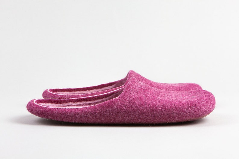 Like a sweet raspberry jam, Felt wool slippers made to order, Open heel summer slippers for women, Mothers day gift idea, Gift for wife, UK image 1