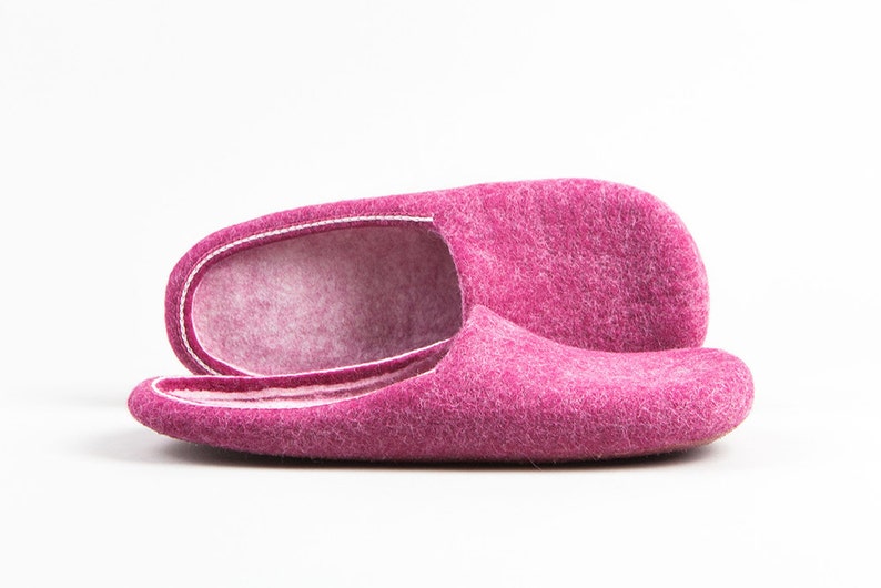 Like a sweet raspberry jam, Felt wool slippers made to order, Open heel summer slippers for women, Mothers day gift idea, Gift for wife, UK image 2