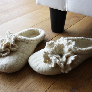 Flowering pearls eco hand felted wool slippers with crochet flowers HANDMADE TO ORDER image 3