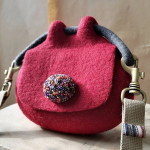 Red felted pouch cross body bag. Bespoke felted mini bag. Designer wool felt bag. Sustainable felt fashion. Handcrafted in UK image 7