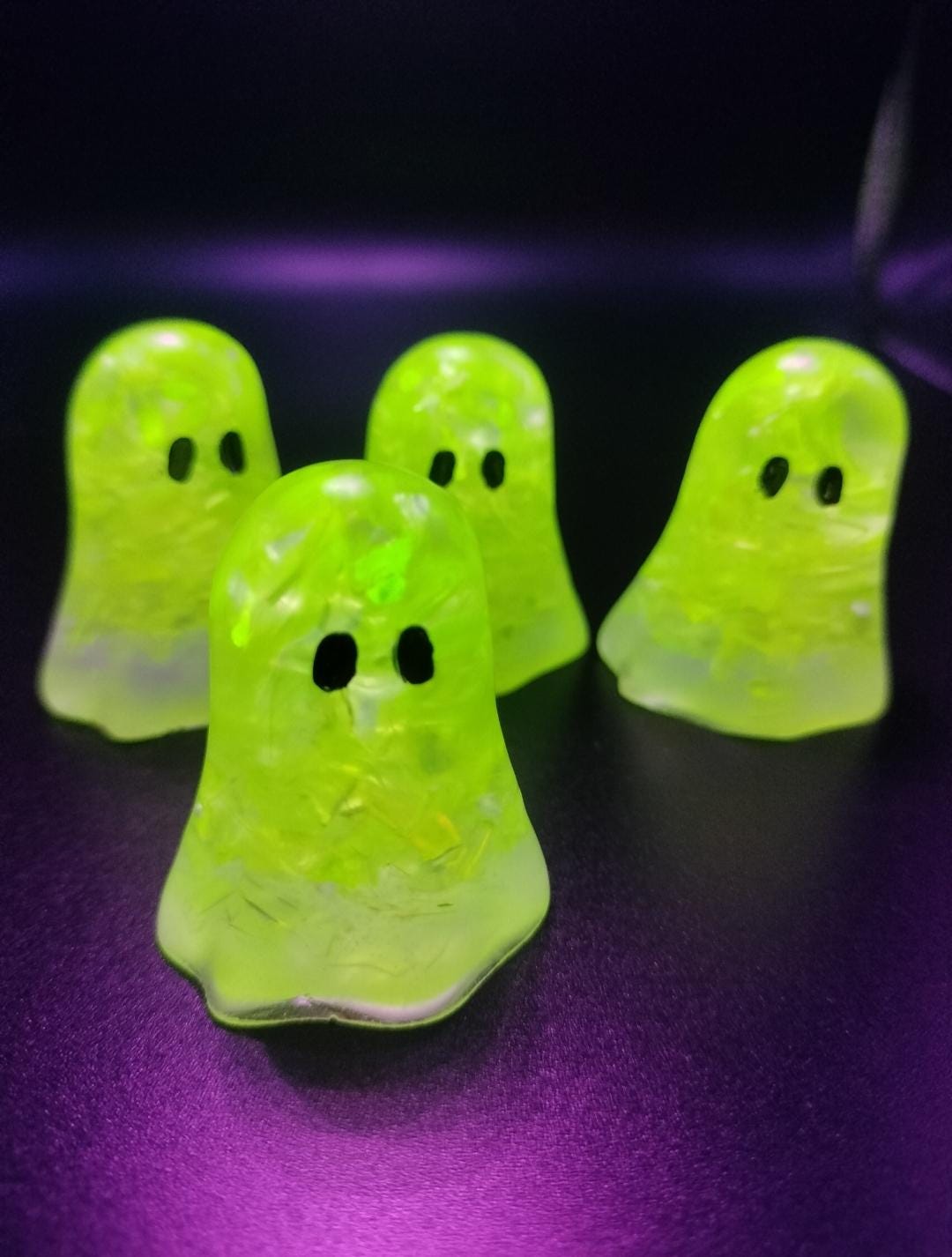Ghosts - Crushed Uranium Glass in Resin, Depression Glass, Vaseline ...
