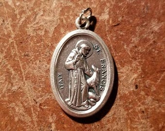 Médaille Saint François d'Assise et le Loup - Chien - Lévrier - Saint Patron - Religieux - Animaux (JWL-R)