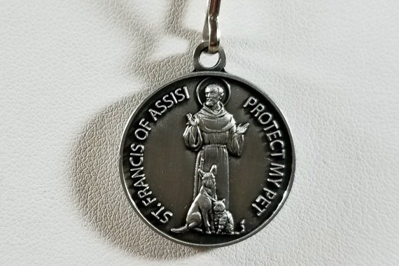 LOT of 5 medals ST FRANCIS PROTECT BLESS PET MEDAL pendant charm DOG CAT ANIMALS