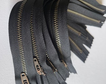 Clearance, Antique brass metal zippers wholesale, 9 inch zippers, TEN pcs, black tape, locking slider, number 4