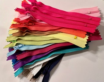 Clearance, 5 inch zippers, 30 zippers in 15 colors, assortment of bright, light and neutral zippers
