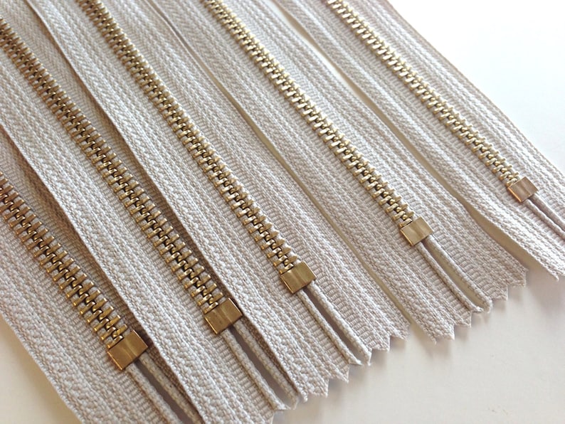 10 inch metal YKK zippers, FIVE pcs, natural beige tape, YKK color 572 image 2