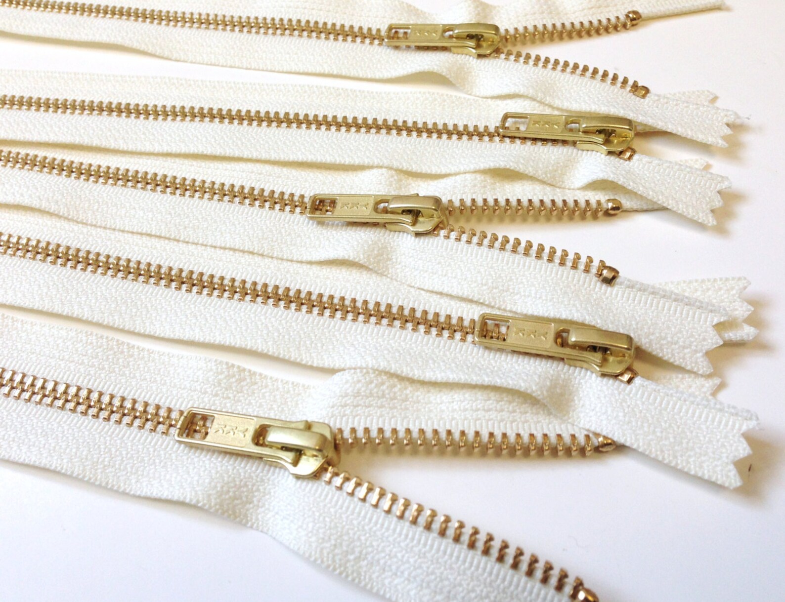8 inch zippers metal zippers with gold teeth TEN pcs Etsy