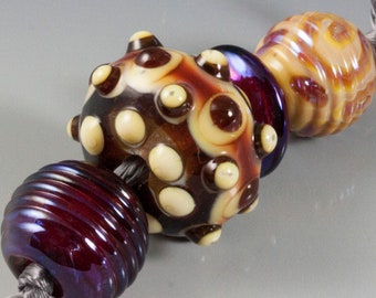 Chicken or the Egg lampwork beads