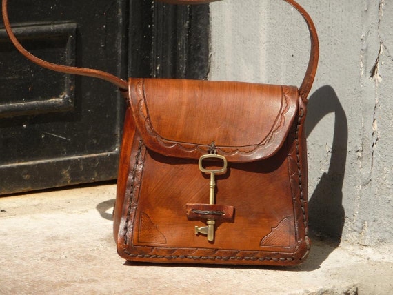 Items similar to Leather bag on Etsy