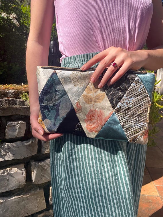 Clutch de noche con lentejuelas doradas Patchwork Boho Chic