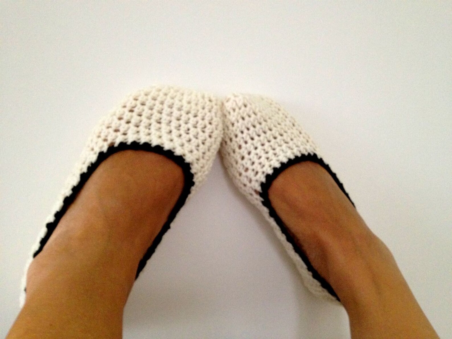cream beige crochet womens slippers, ballet flats, house shoes cream beige crochet womens slippers, ballet flats, house shoes