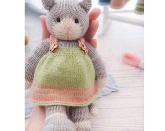 Tearoom Cat Knitting Pattern: (11”/28cm) Pinafore, Doll Clothes, Back and Forth