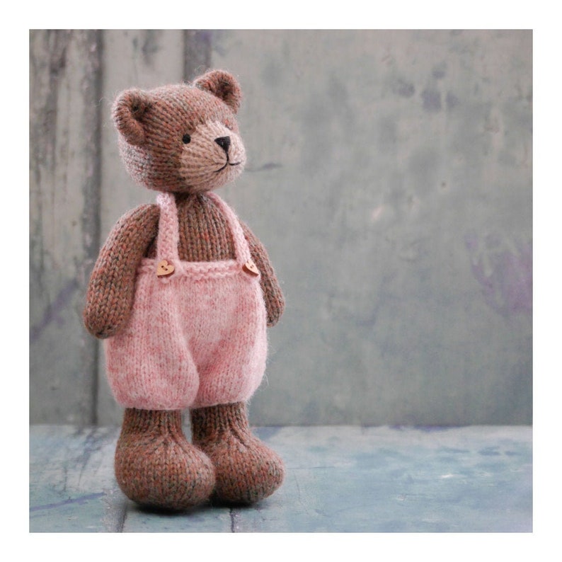 Little TEAROOM Bears 8/ Toy Knitting Pattern/ In the round/ Knitted Animal Pattern/ 20cm Teddy Bear Knitting/ Bear Cub image 2