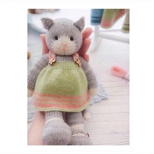Tearoom Cat/ Toy Knitting Pattern/ Knitted Animal/ Pinafore/ Doll Clothes/ Back & Forth image 2
