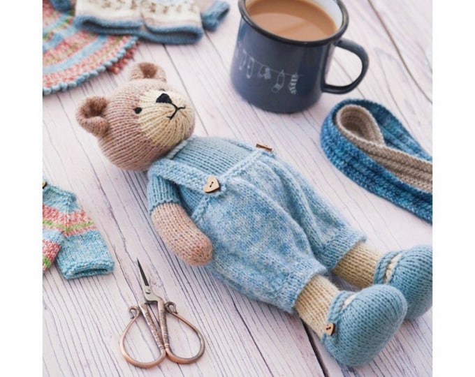 Doll Clothes Knitting Pattern: Baggy Trousers & Top (Fits 11" Dolls and Animals) PDF Pattern