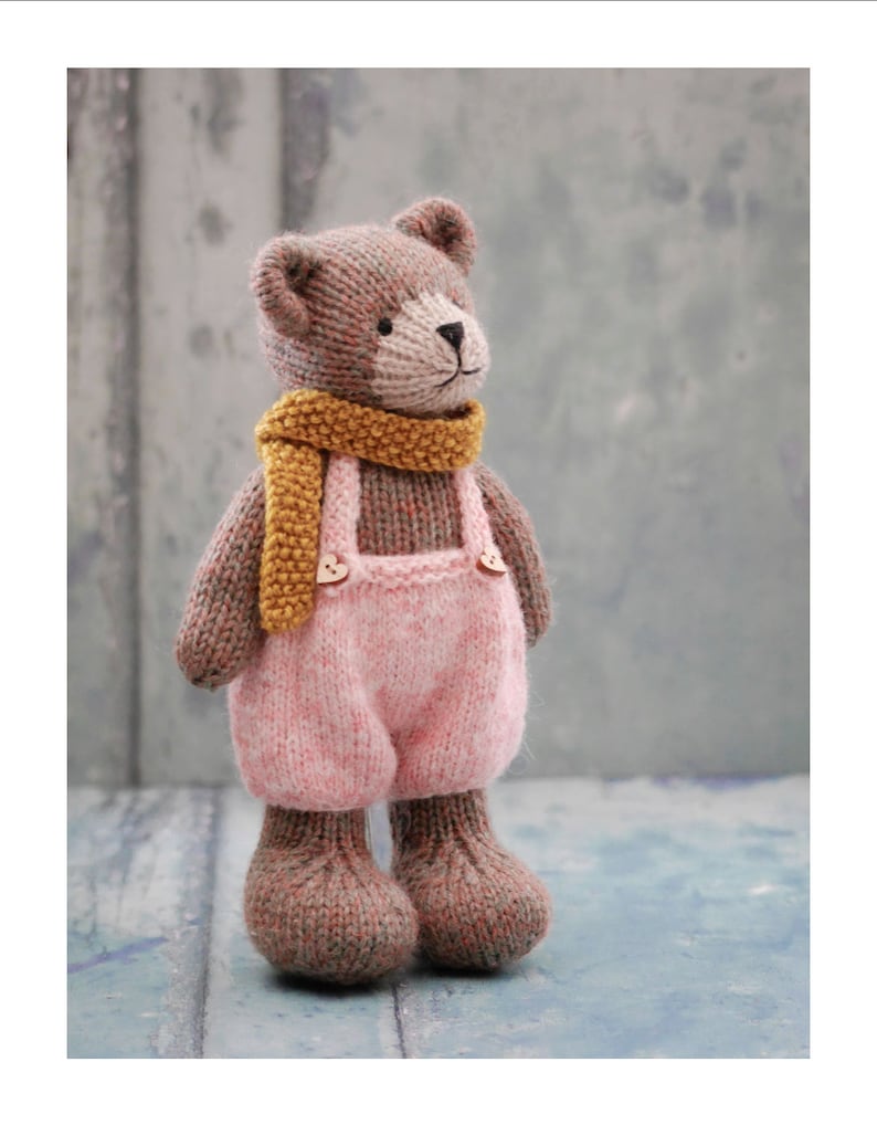 Little TEAROOM Bears 8/ Toy Knitting Pattern/ In the round/ Knitted Animal Pattern/ 20cm Teddy Bear Knitting/ Bear Cub image 9