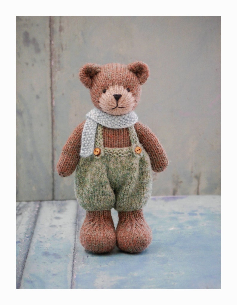 Little TEAROOM Bears 8/ Toy Knitting Pattern/ In the round/ Knitted Animal Pattern/ 20cm Teddy Bear Knitting/ Bear Cub image 1