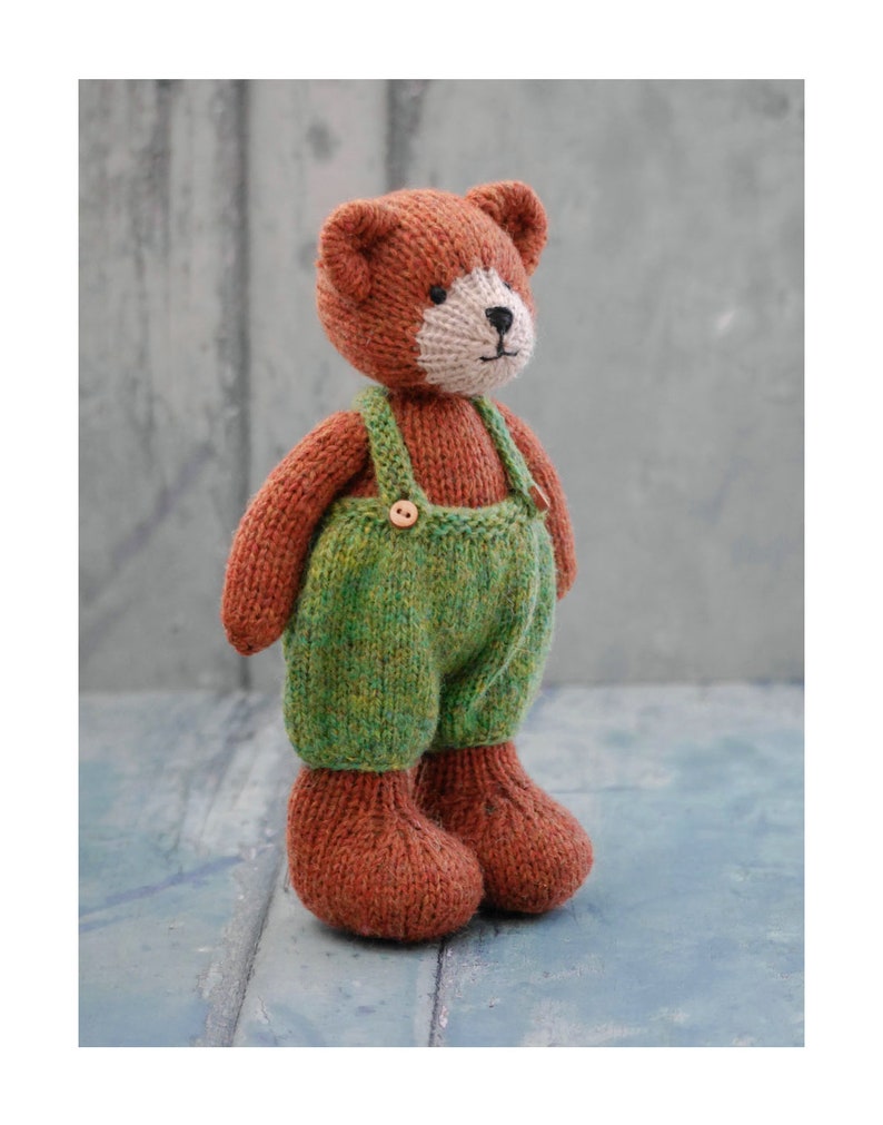 Little TEAROOM Bears 8/ Toy Knitting Pattern/ In the round/ Knitted Animal Pattern/ 20cm Teddy Bear Knitting/ Bear Cub image 5