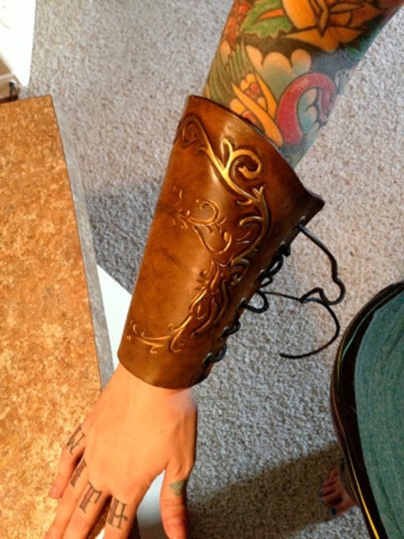 Continuos vine leather bracers gauntlets archery guard Etsy