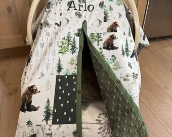 Bonita funda para asiento de coche de bebé - Osos, árboles y animales del bosque - Algodón o Minky - Regalo para baby shower
