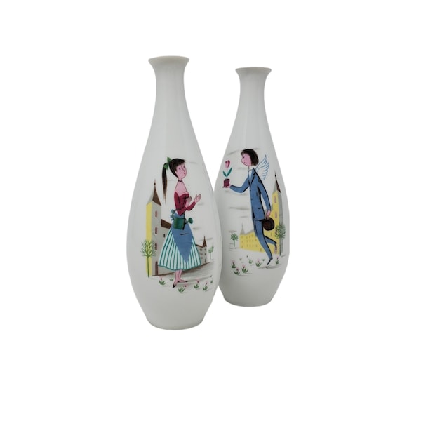 Pair of Vintage 1950's MCM Rosenthal Raymond Peynet Germany Kunstabteilung Selb Man & Woman Sweetheart / Lovers 7" Companion Bud Vases