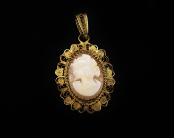 Vintage Vermeil Gold over Silver 800 Silver Filigree Carved Cameo Silhouette Pendant