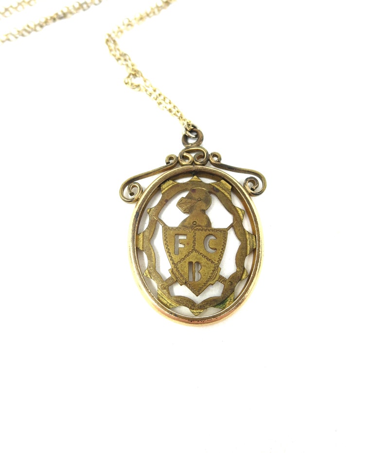 Vintage Unisex Gold Tone / Bronze Metal FCB Knights of Pythias Cutout Shield Pendant Necklace image 5