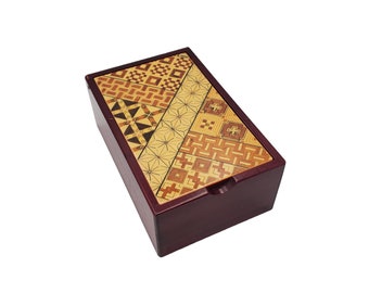 Vintage Japanese Hakone Yosegi Zaiku Intricate Geometric Marquetry Wooden Rectangular Unisex Hinged Trinket / Keepsake Box with Mirror