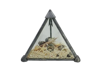 Vintage Sand Seashell Ocean Beach Terrarium Diorama Beveled Glass Pyramid Paperweight Decor