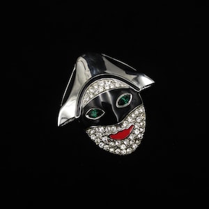 Vintage Unsigned Silver Tone Clear Rhinestone 2.5&quot; Black Mask Red Lips Harlequin Jester Face Mask Brooch