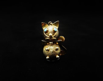 Vintage 14k Yellow Gold Italian MCM / Mid Century Modern Hollow Kitty Cat with Bowtie Turquoise Eyes Pendant / Charm 3.1g