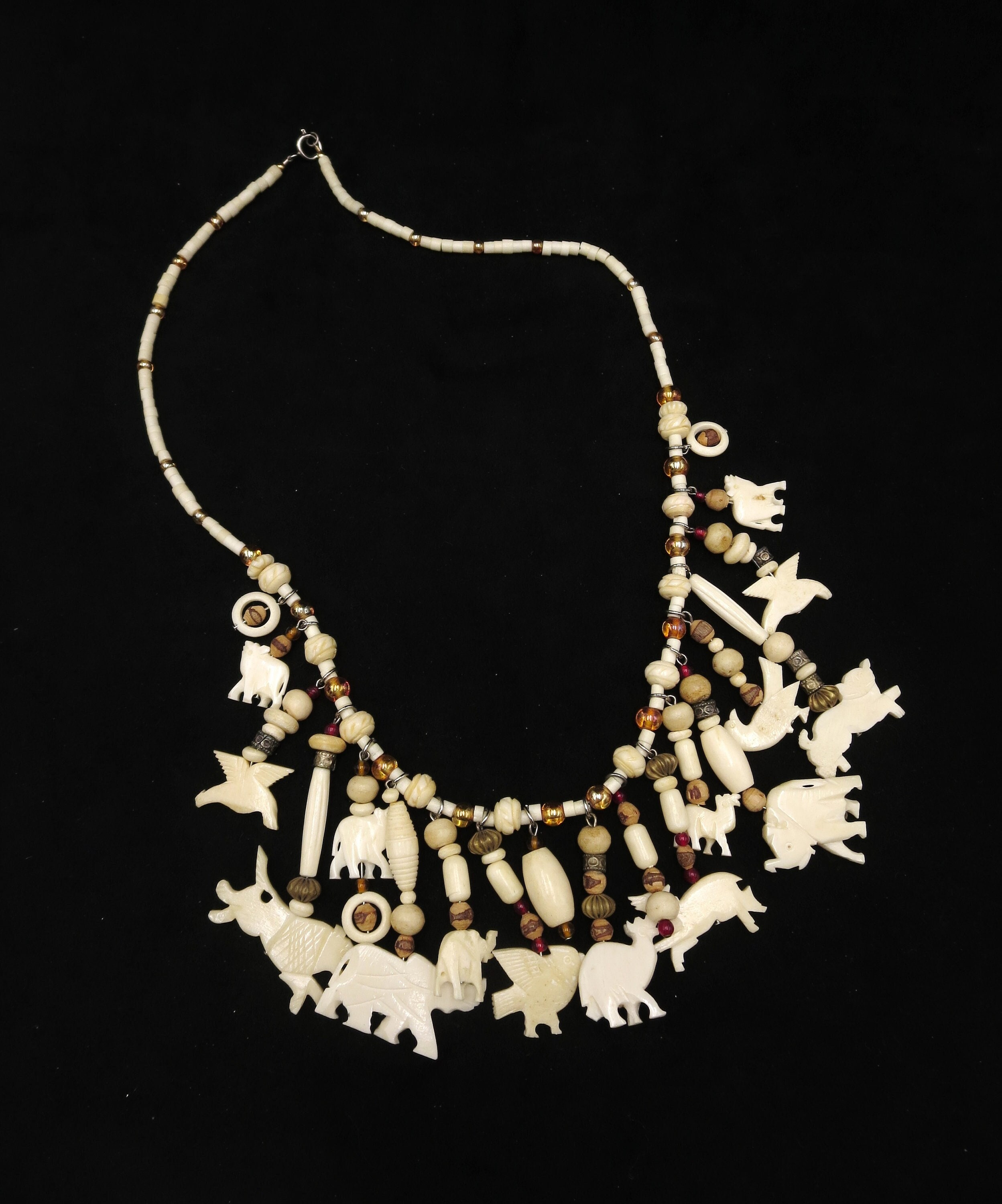 ネックレス・ペンダント Wild craft / Tribal necklace Vintage Aboriginal / Ethnic Wild Animal Carved Bovine Bone Fetish