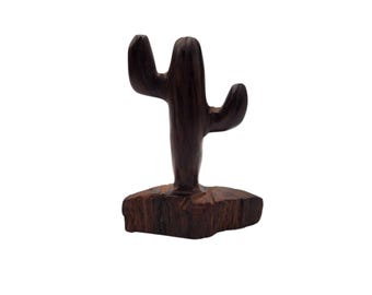 Statuetta vintage MCM in legno di ferro intagliato, raffigurante un cactus Saguaro del deserto sud-occidentale, da 5,5 pollici