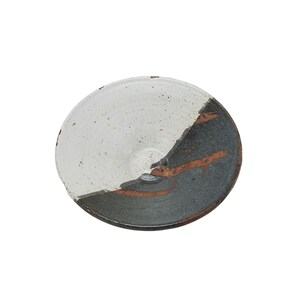 Vintage EAC 96 ondertekend wit en blauw geglazuurd 7&quot; steengoed kunst aardewerk decoratieve kom
