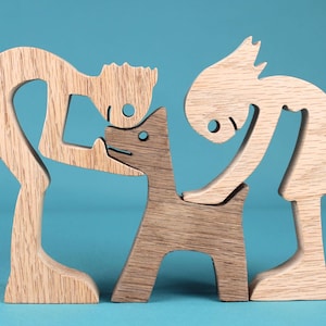 Elegant Oak Dog & Couple Figurine Set: Handcrafted Wooden Sculpture Gift for Pet Lovers, Romantic Minimalist Home Decor Art