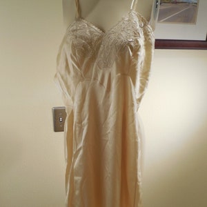 Silk Nightgown Small Yellow/cream scalloped edges, embroidered by hand