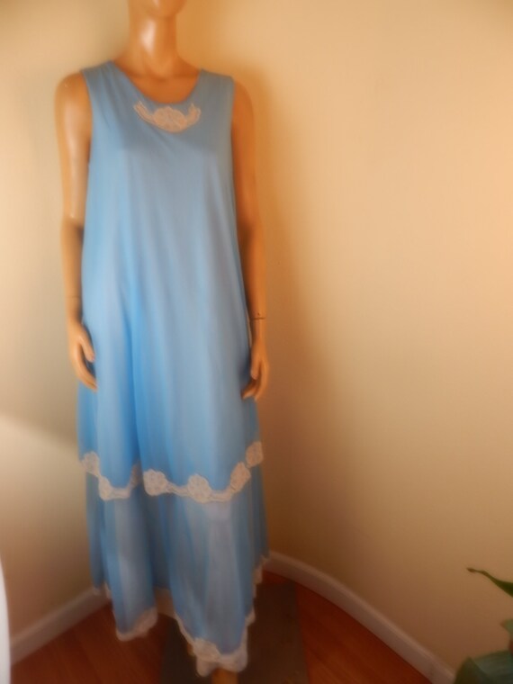 Vintage light blue nightgown, layered chiffon nig… - image 5