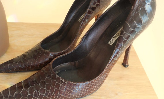 Brown hot sale snake heels