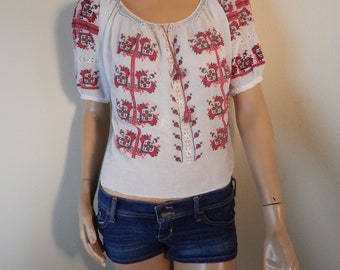 All silk guazy embroidered ukraine top, peasant blouse , bust 44, ///amazing