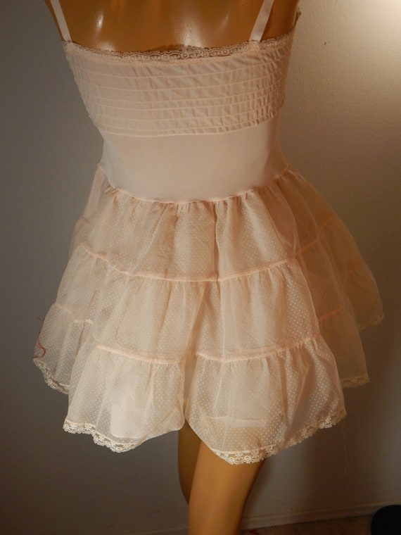 Vintage petticoat childs, pink ruffles - image 8