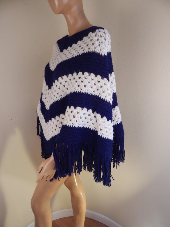 handmade poncho and scarf in new condition, vinta… - image 4