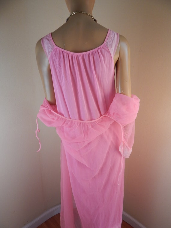 vintage lingerie set, neon pink nightgown and robe - image 5