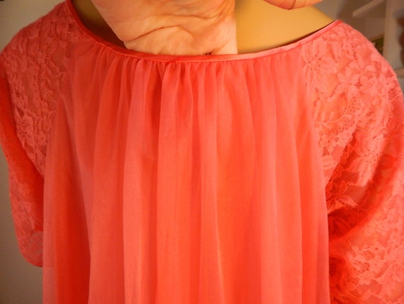 vintage pink sheer nightgown, bust 42 - image 5
