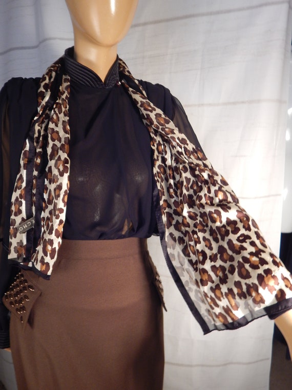 echo silk scarf leopard - image 2