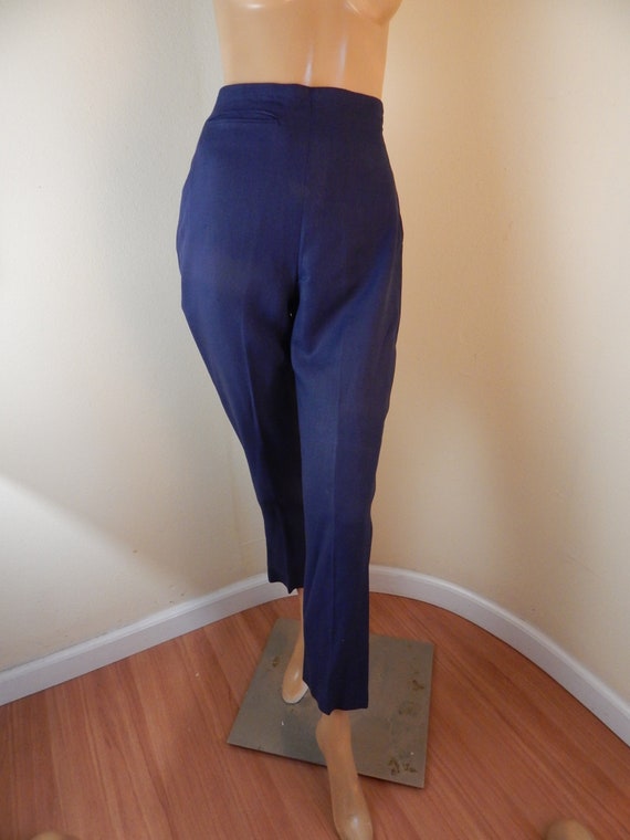 womens linen pantsuit, lined, navy blue suit, sma… - image 4