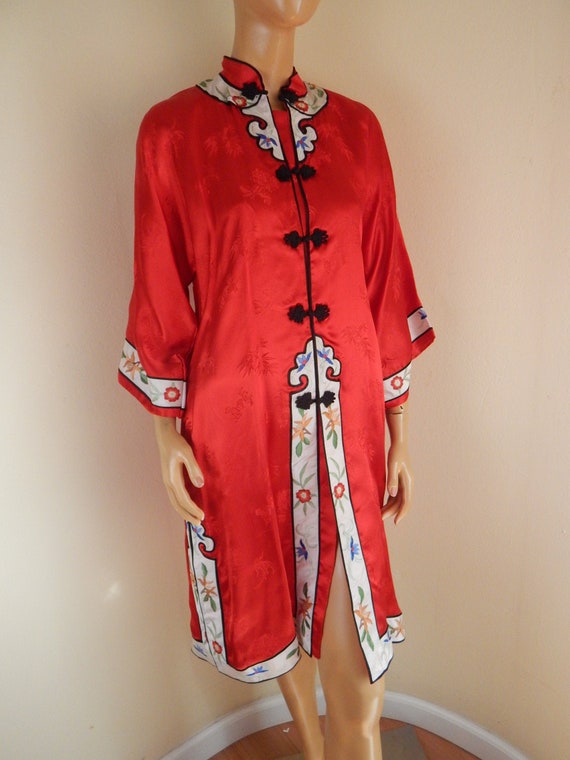 Silk chinese robe, embroidered, VINTAGE