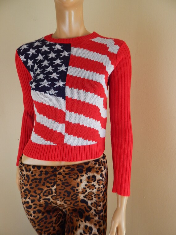 Vintage American Flag Sweater. Stars 